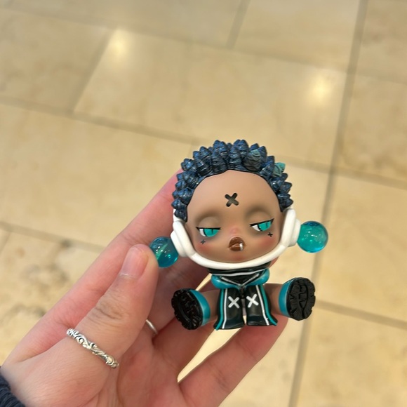 POP MART Other - popmart skull panda dj player